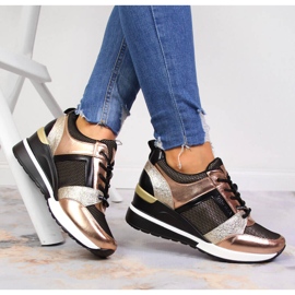 Pantofi pană damă negri și aurii Vinceza negru de aur 1