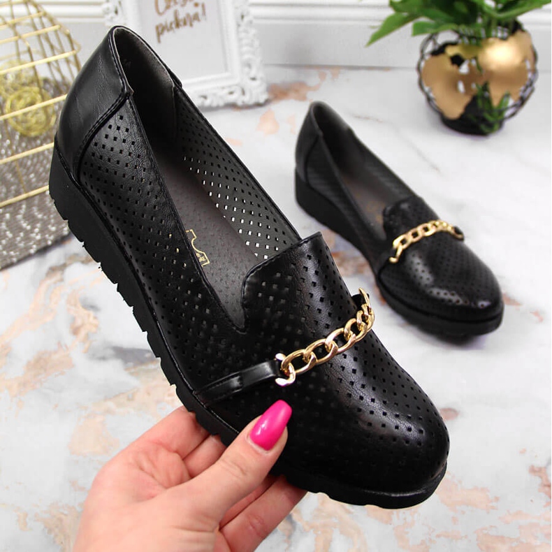 Pantofi de dama ajurati cu lant, negri Jezzi negru 1