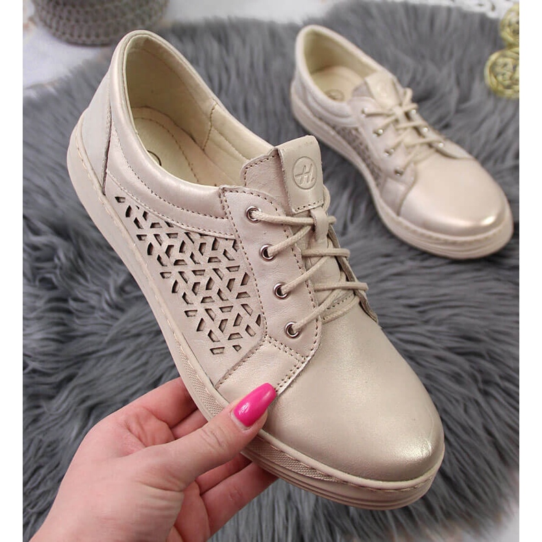 Pantofi de dama confortabili din piele, Helios 375 aurii de aur 1