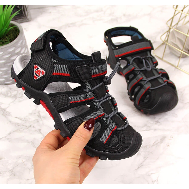 Sandale pentru baieti cu Velcro negru American Club 2