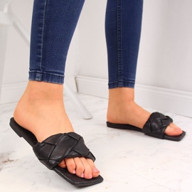 Papuci de damă matlasați Black Seastar negru 4