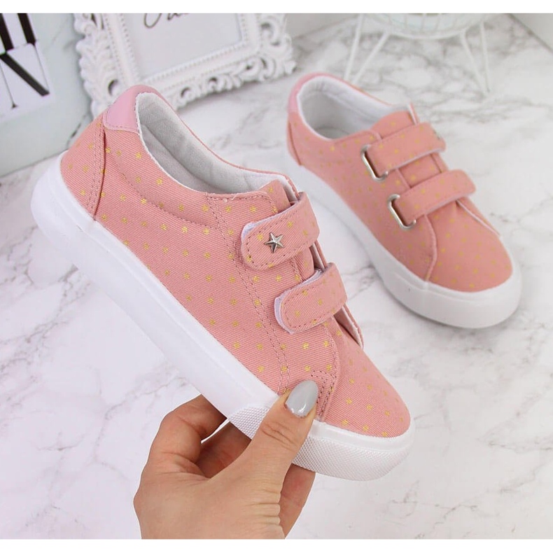 Adidasi pentru fete cu velcro roz vedete Atletico 1 Adidasi pentru fete cu velcro roz vedete Atletico 1