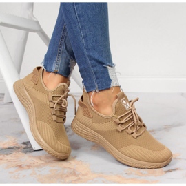 News Pantofi sport cu plasă bej deschis NOUTĂȚI 2