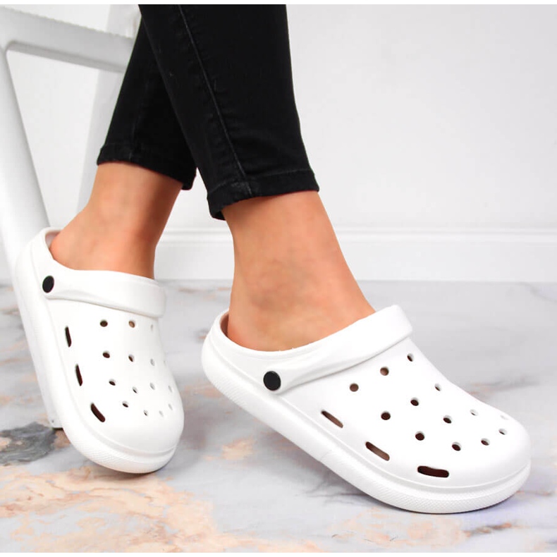 Șlapi Atletico din spumă albă 1