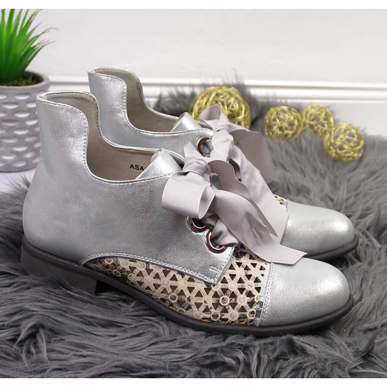 Cizme Jezzi de primăvară argintii ajurate 2