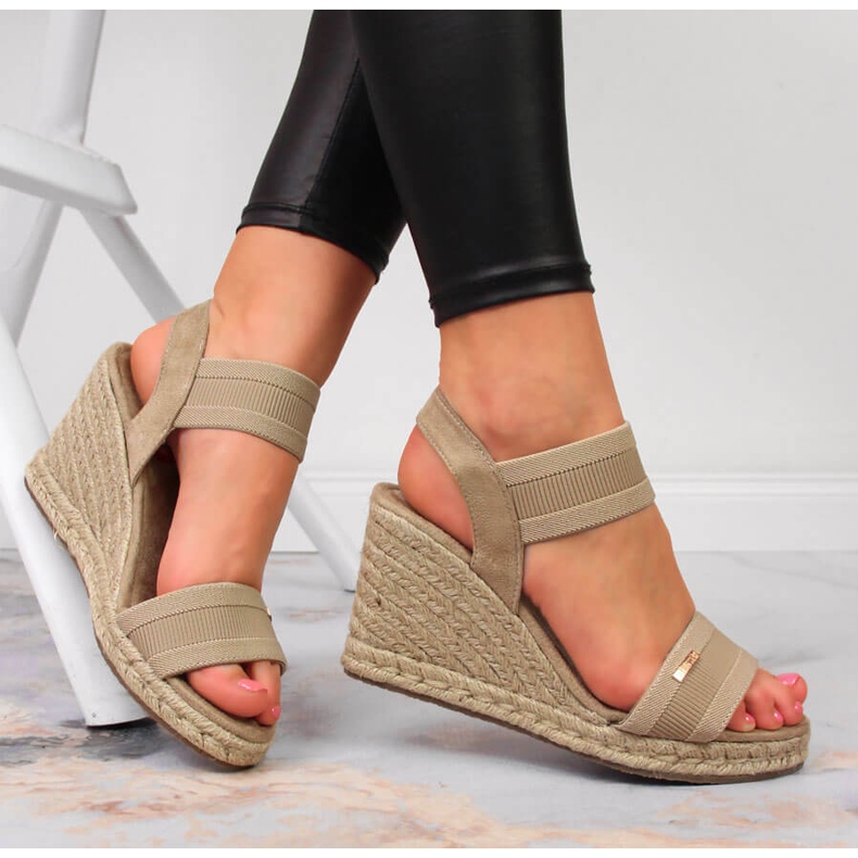 Sandale espadrile pe pană bej Big Star JJ274978 1