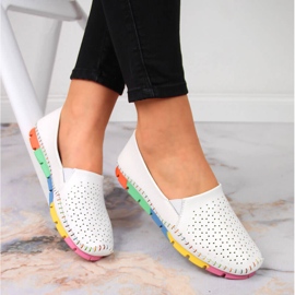 Pantofi de dama din piele Artiker albe confortabili 1