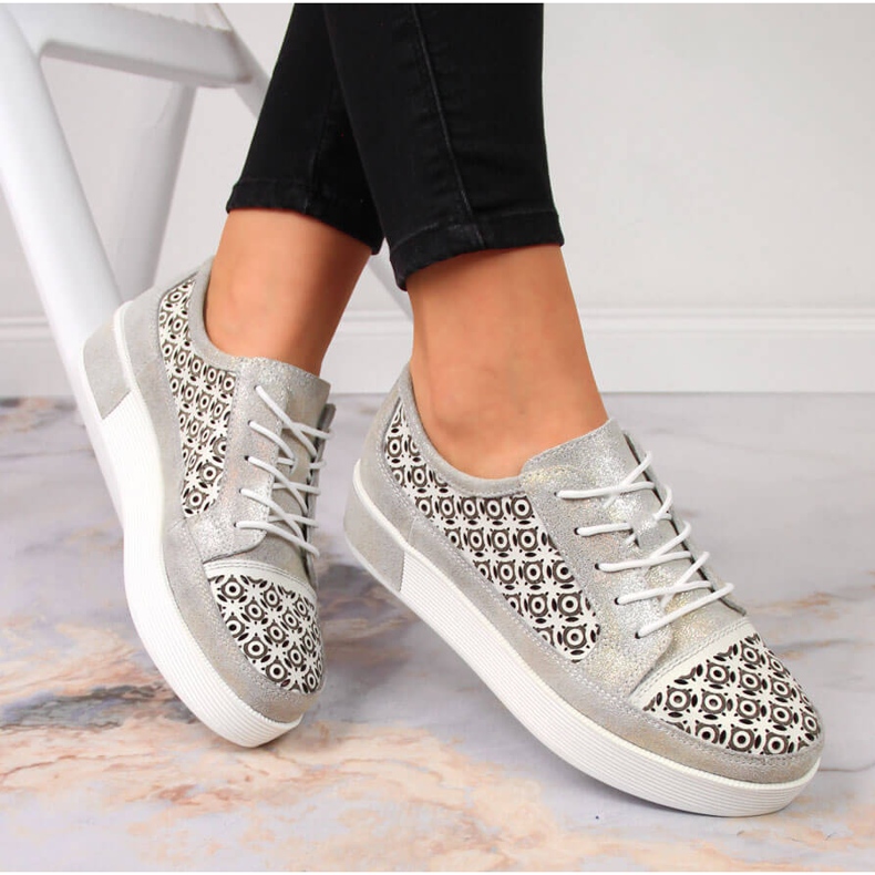 Pantofi de dama din piele ajurata auriu Filippo 1