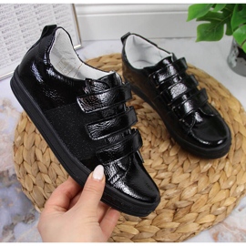 Pantofi pentru fete, lacuit cu velcro, negru Kornecki 6286 1