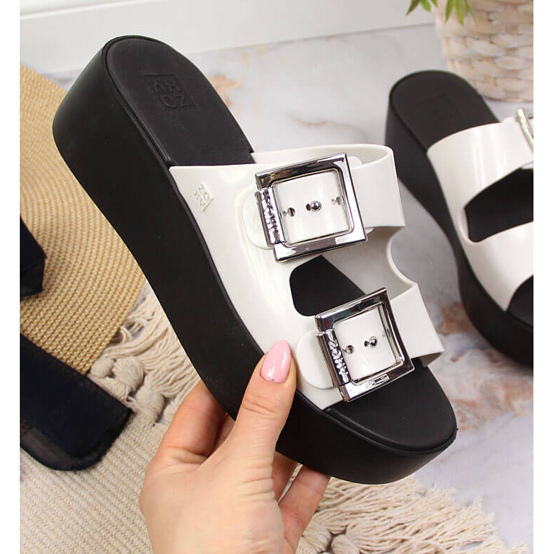 Papuci de cauciuc dama pe platforma Zaxy HH285181 alb 1