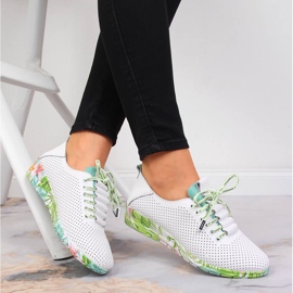 Pantofi de damă din piele albă ajurata cu pană Artiker 2