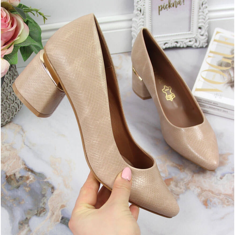 Pompe pe un stâlp Jezzi decorativ bej 1