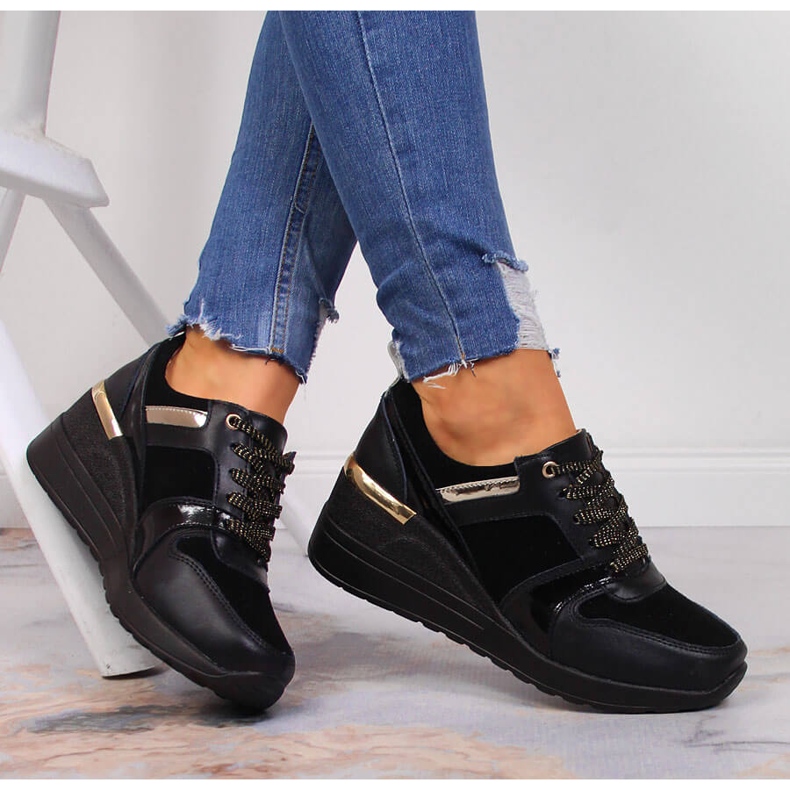 S.Barski Pantofi de damă din piele cu pană neagră S. Barski 1