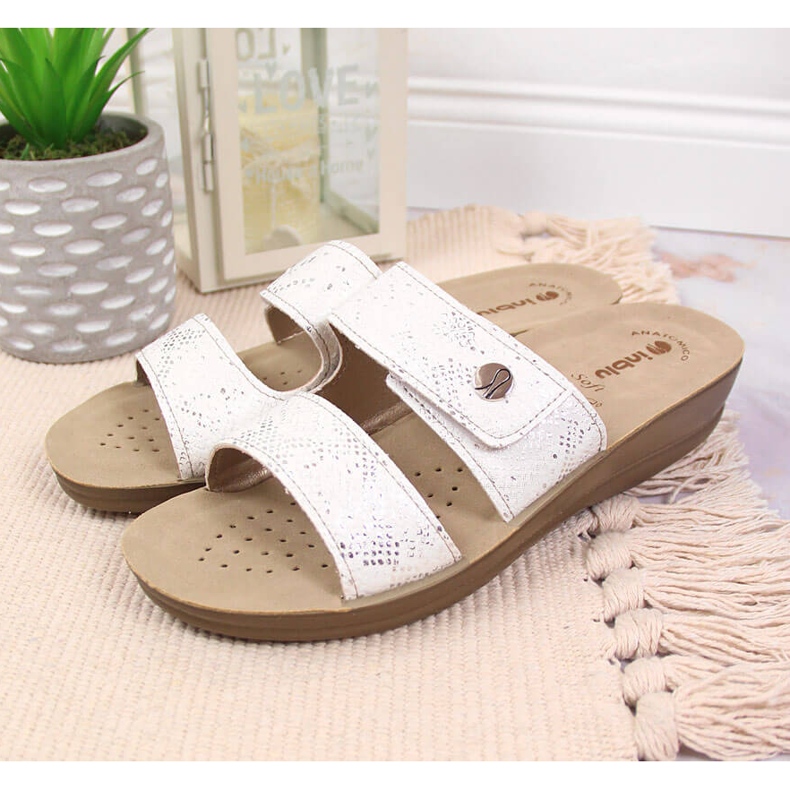 Papuci albi de dama Inblu Velcro 2