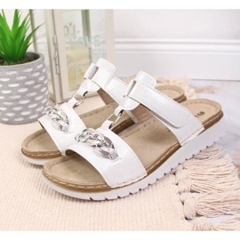 Papuci de dama albi Inblu Velcro cu lant 2