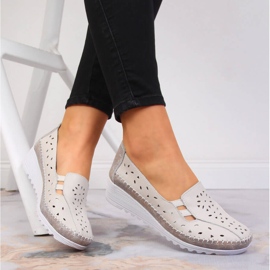 Pantofi de dama comozi din piele, bej T.Sokolski 2