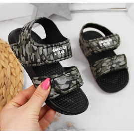 Sandale American Club din spuma velcro pentru baieti negru gri multicolor verde 1 Sandale American Club din spuma velcro pentru baieti negru gri multicolor verde 1