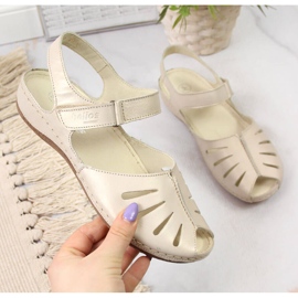 Sandale de damă din piele pe pană aurie Helios 4009 de aur 1 Sandale de damă din piele pe pană aurie Helios 4009 de aur 1