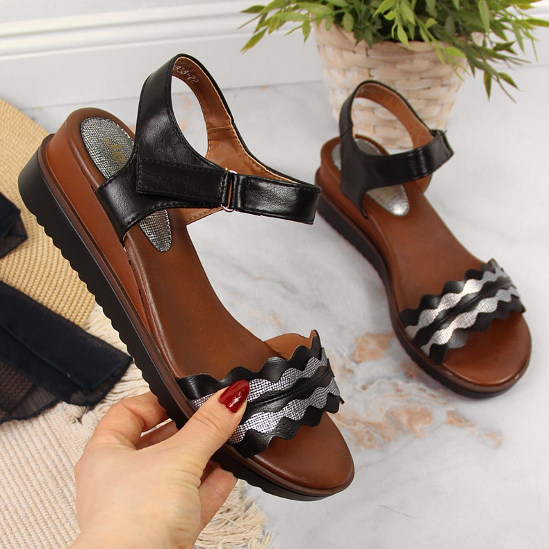 Sandale cu pană de damă Jezzi negru 1