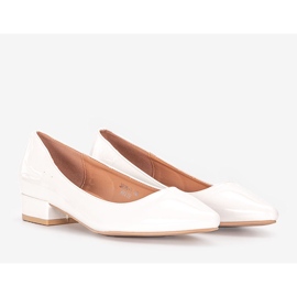 Tocuri înalte Timms albe 1