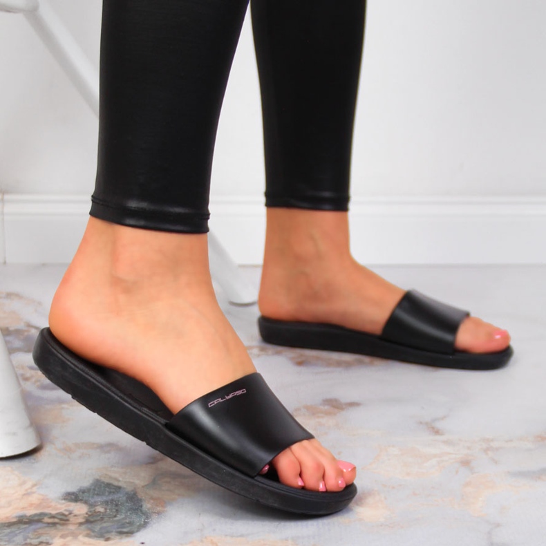 Papuci de piscina pentru femei Calypso negri negru 2