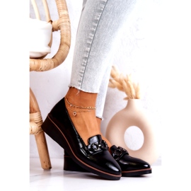 Vinceza Pantofi cu pană din piele lacuată Melodii negre negru 1