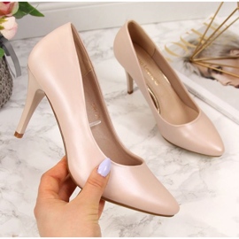 Pumps pe un bej perlat W Sergio Leone 1