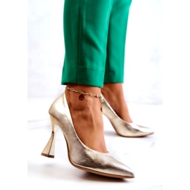Pompi din piele la modă Lewski Shoes 3181 Golden de aur 1