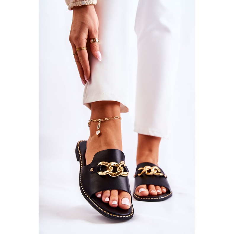 S.Barski Papuci negri la modă, cu un lanț pe toc plat negru 1