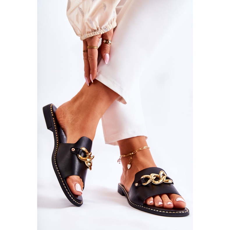 S.Barski Papuci negri la modă, cu un lanț pe toc plat negru 2