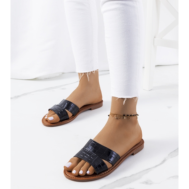 Papucii negri eleganti ai Milei negru 1