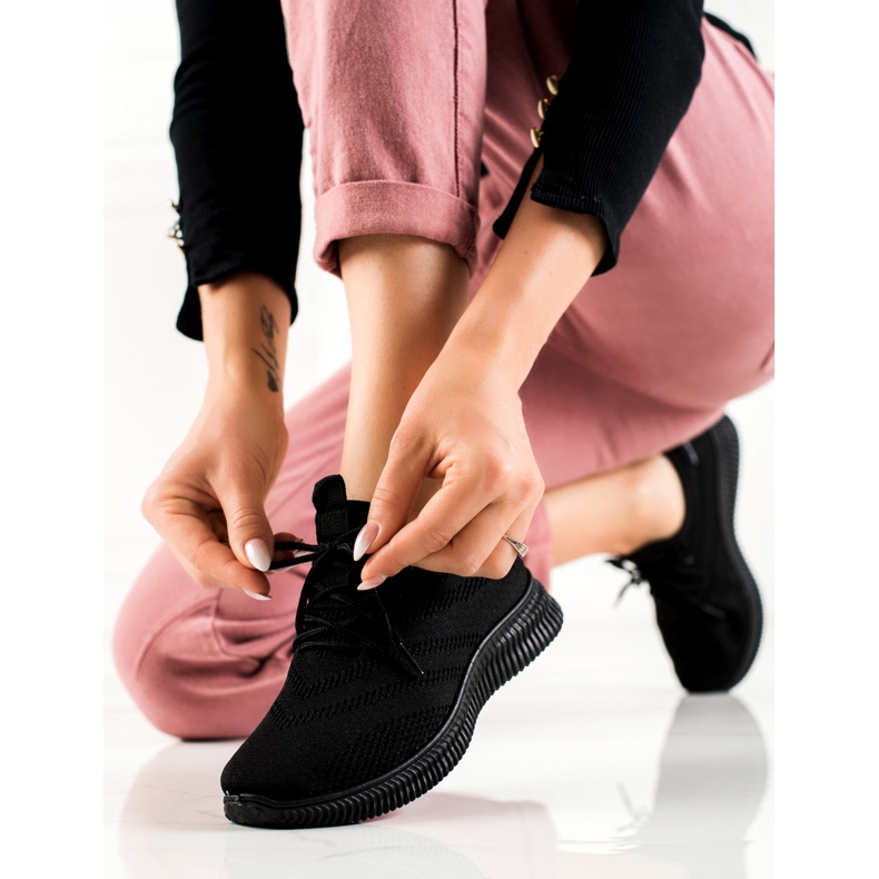 DK Încălțăminte sport confortabilă negru 2