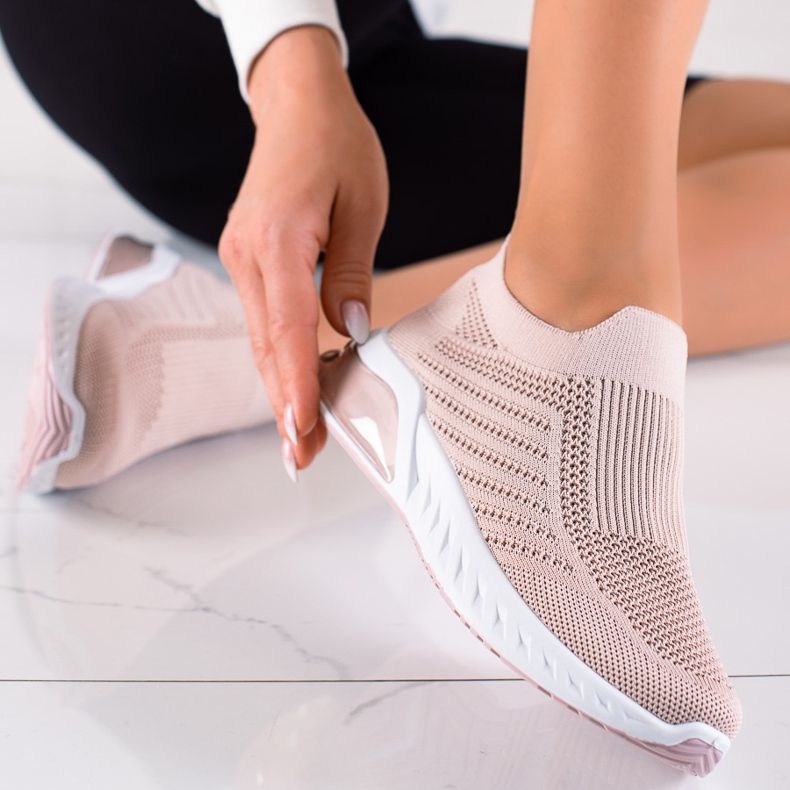 DK Pantofi sport confortabili roz 1 DK Pantofi sport confortabili roz 1