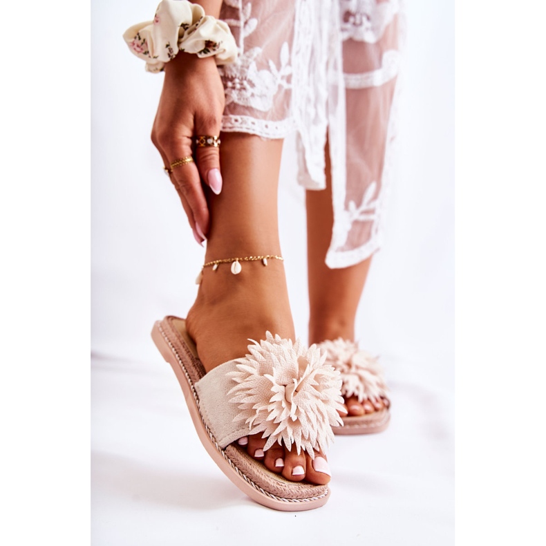 FJ1 Papuci De Damă De Căprioară Cu Decor Bej Giorgia 2