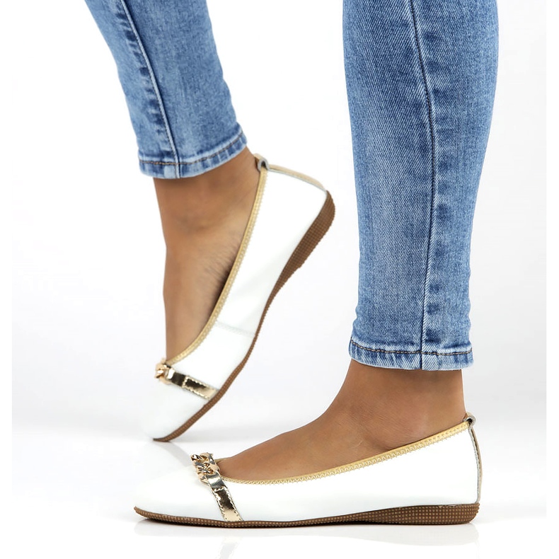 Balerini din piele cu lant Filippo DP3709/22 alb 1