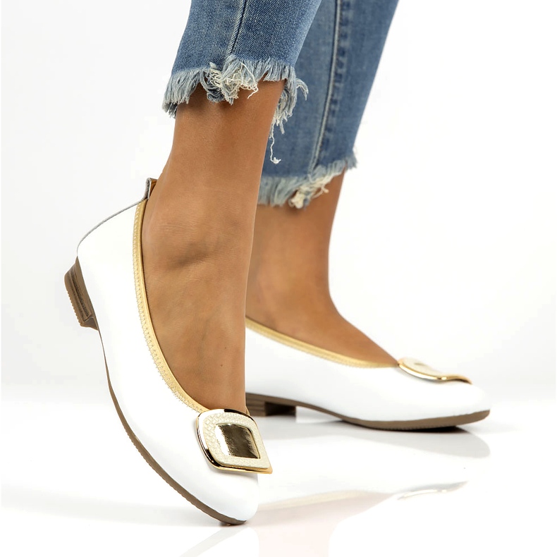 Pantofi din piele cu decor Filippo DP3661/22 Wh alb 5