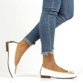 Pantofi din piele cu decor Filippo DP3661/22 Wh alb 6