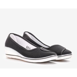 Tenisi negri de la Denison cu toc compensat negru 1 Tenisi negri de la Denison cu toc compensat negru 1