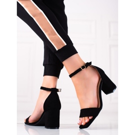 Seastar Sandale clasice pe un bar negru 3