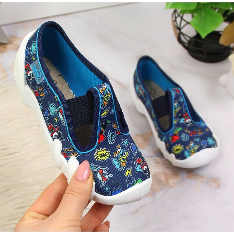 Papuci pentru gradinita pe benzi de cauciuc, bleumarin Jr. Befado albastru marin 1