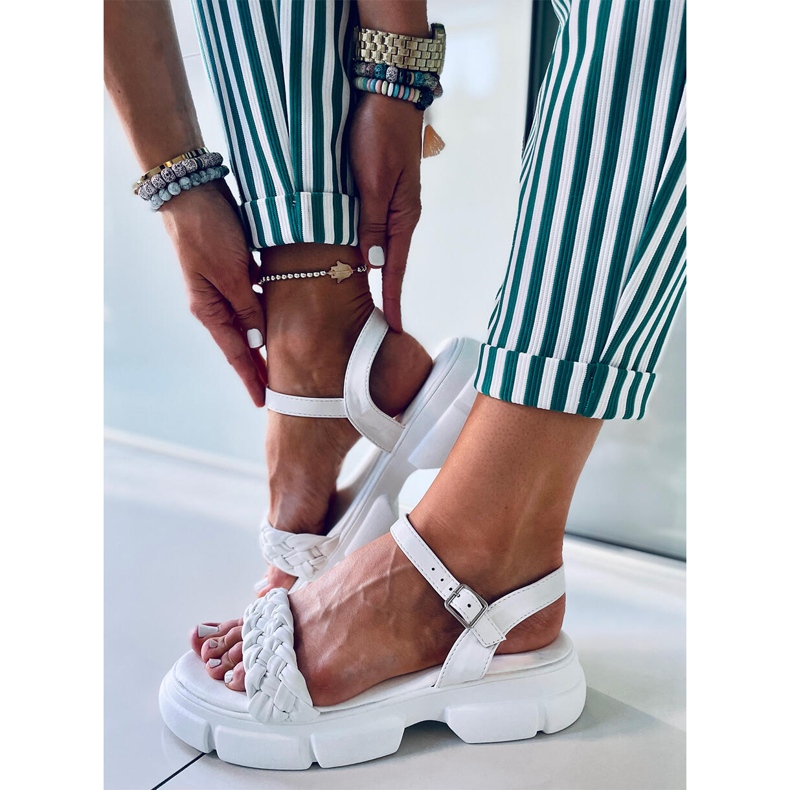 Sandale cu talpă înaltă Shanti White alb 2