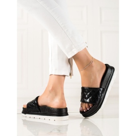 Small Swan Papuci Matlasati Pe Platforma negru 1