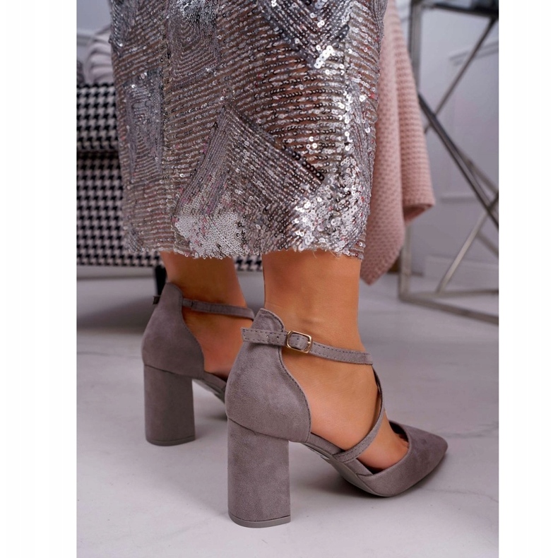 Pompe de damă pe toc în gri spitz 4