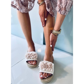 Papuci floral fiesta Primrose Beige bej 1