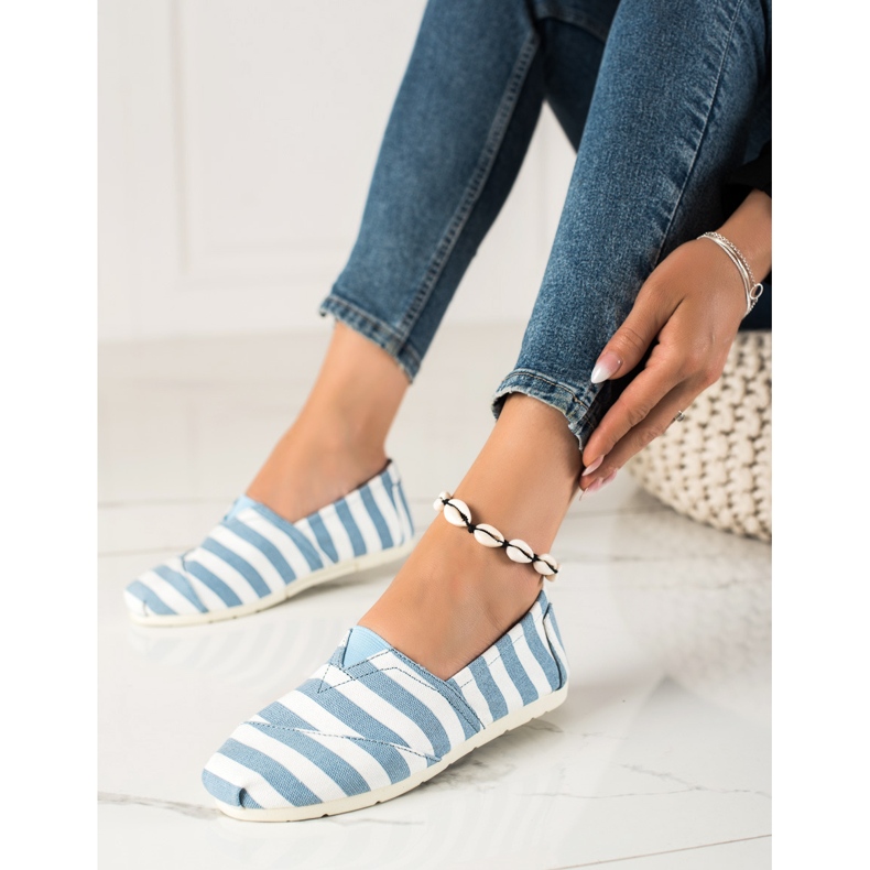 Black Forest Sliponi cu dungi alb albastru 1 Black Forest Sliponi cu dungi alb albastru 1