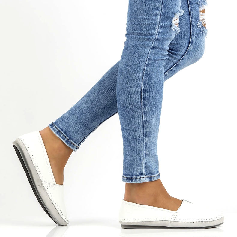 Pantofi din piele Filippo DP031 / 22 WH alb gri 7