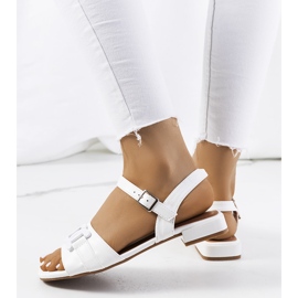 Sandale albe elegante Tanna 1