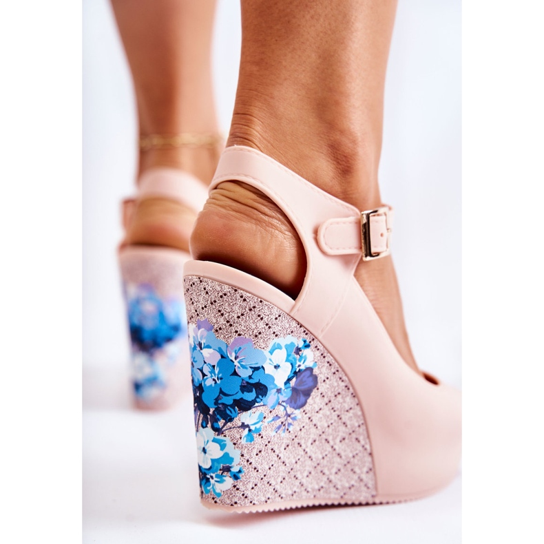 PH1 Sandale cu pană Nemesis bej pentru damă 2