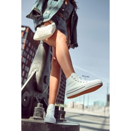 FS3 Adidași clasici, Volterro alb 1