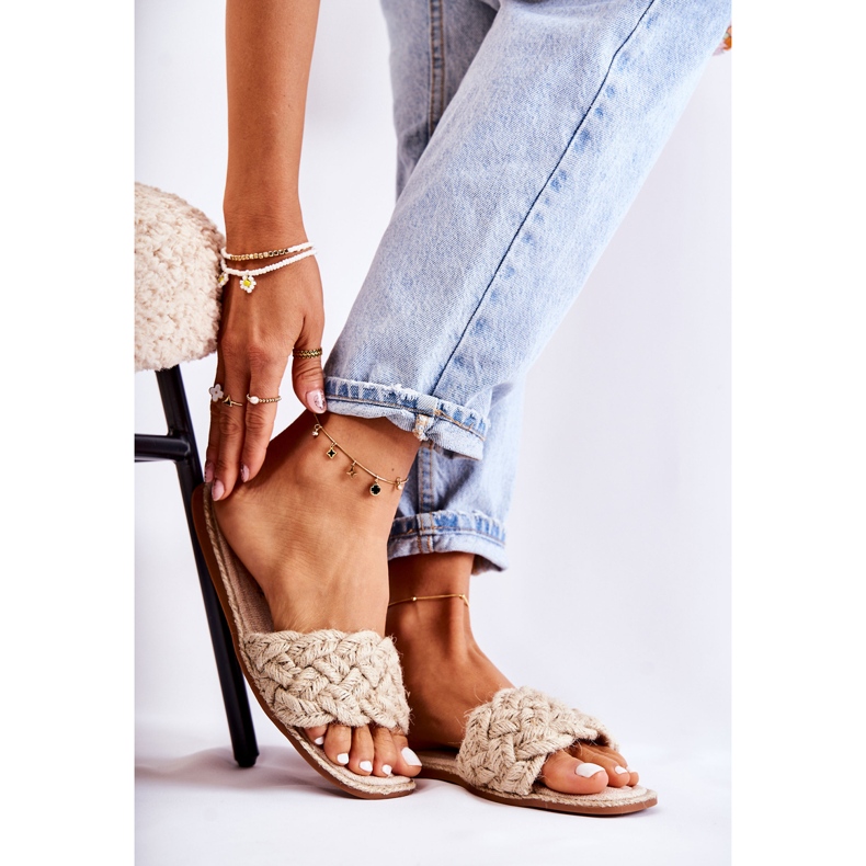 PS1 Papuci Impletiti Bej Dama Maraya 1